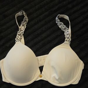 Natori Cream Bra with Lace Straps